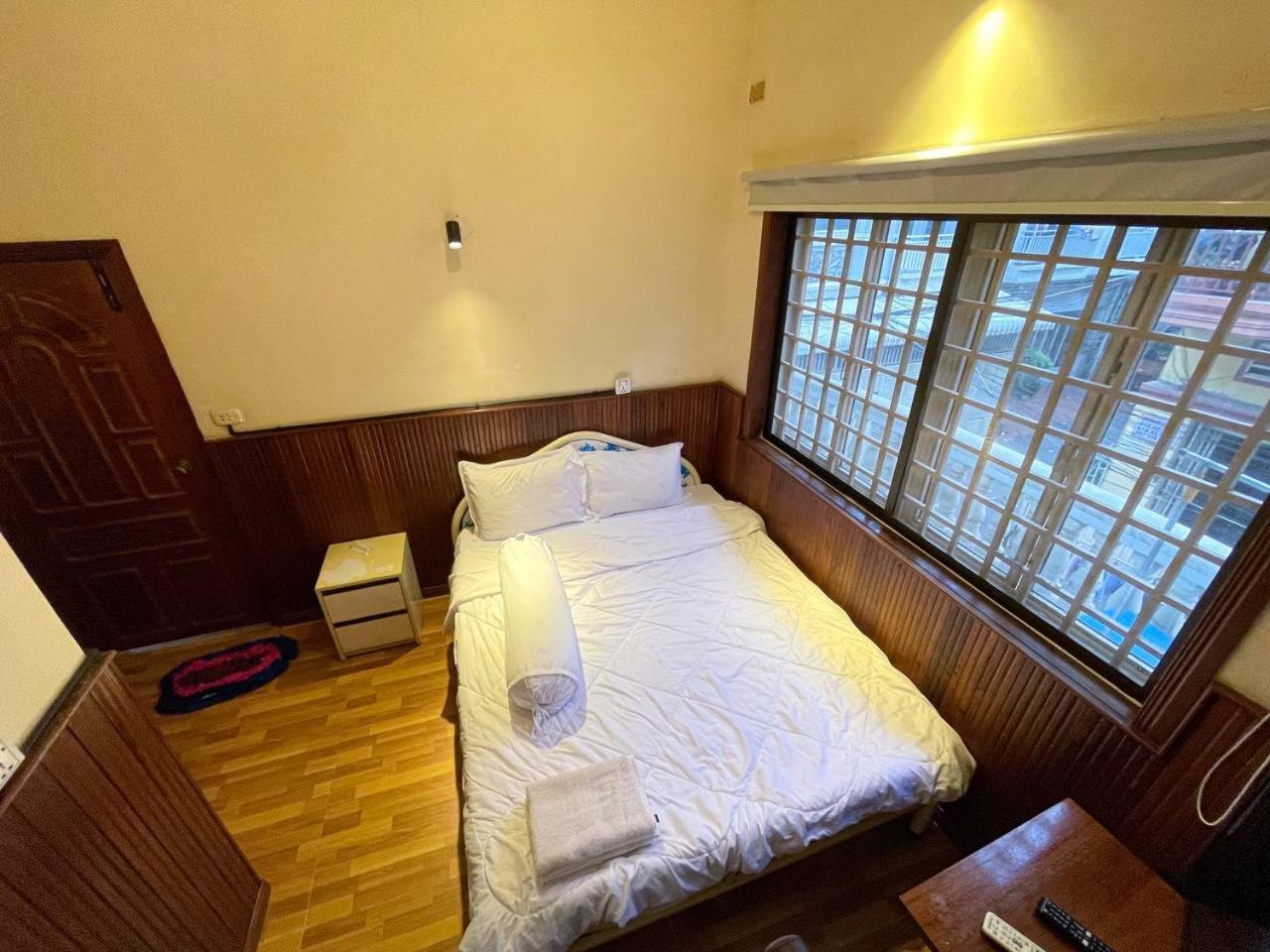 Dimocrata Apartment Phnom Penh Exterior photo